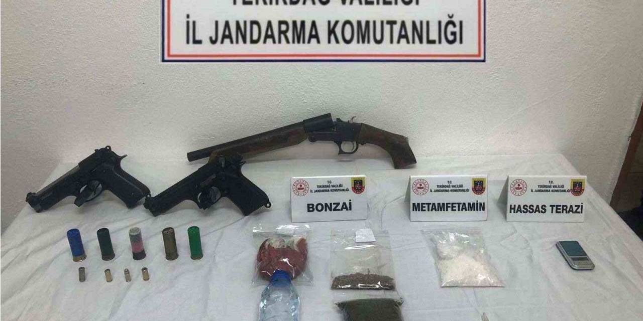 Tekirdağ’da Uyuşturucu, Silah Ve Kaçak Purolar Ele Geçirildi