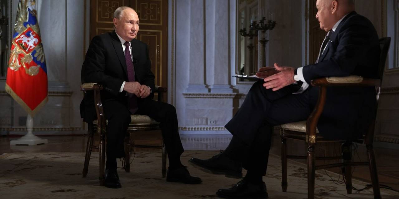 Putin: “Rusya Nükleer Silah Kullanmaya Hazır”