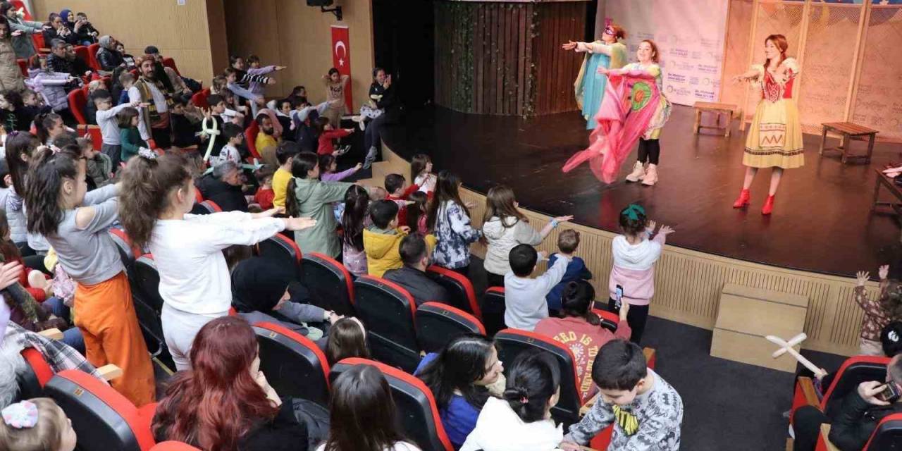 Ordu’da Çocuklar, Ramazan Eğlencesiyle Eğleniyor