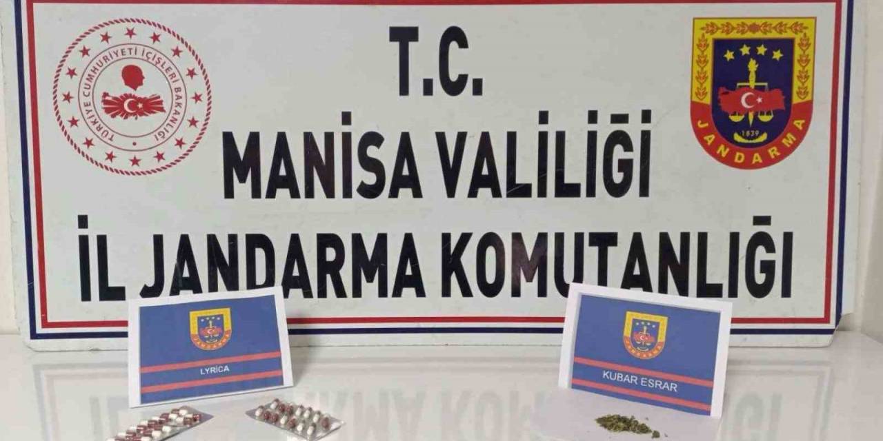 Şüpheliden Uyuşturucu Hap Ve Esrar Çıktı