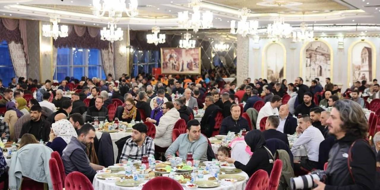 Sultangazi Belediyesi Personeli İftar Sofrasında Buluştu