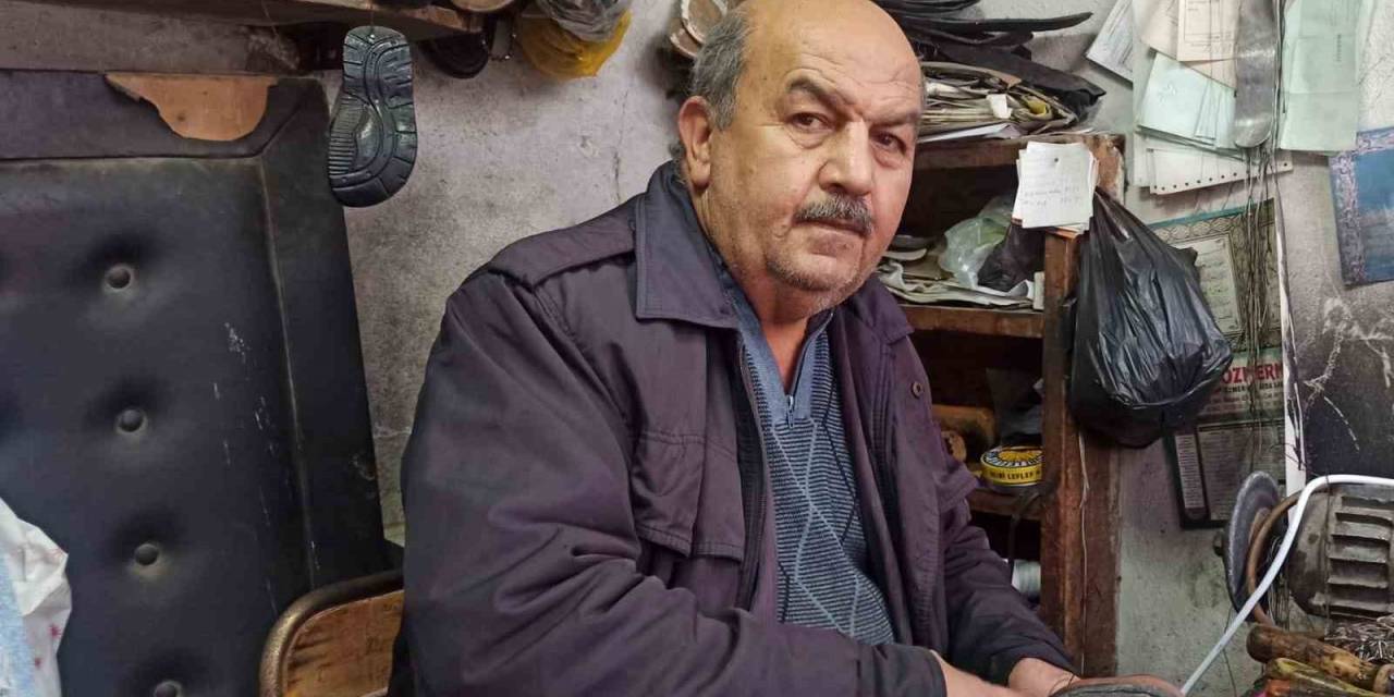 40 Yıldır Yaptığı Mesleğini, Deprem Sonrası Yapamaz Hale Geldi