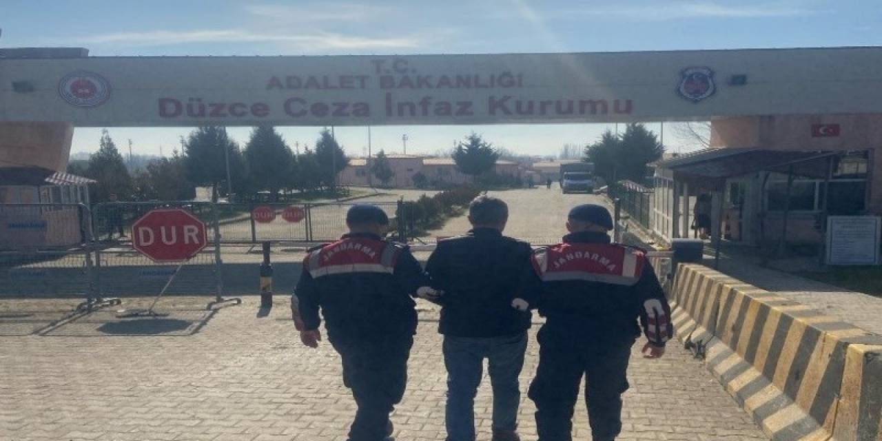 Aranan Uyuşturucu Satıcısı Yakalandı