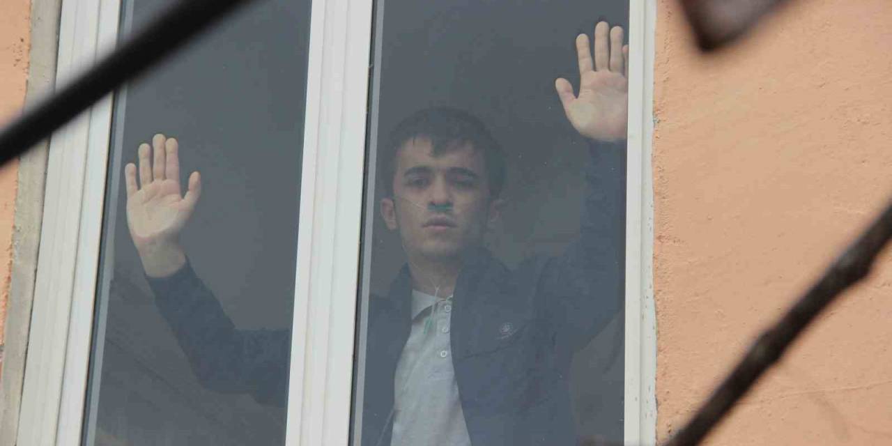 3 Yıldır Akciğer Nakli Bekleyen Manisalı Genç Yaşam Mücadelesi Veriyor