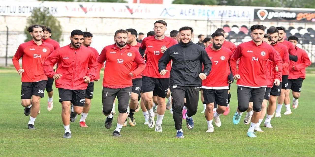 Turgutluspor’da Futbolcular Antrenmanlara Çıkmama Kararı Aldı