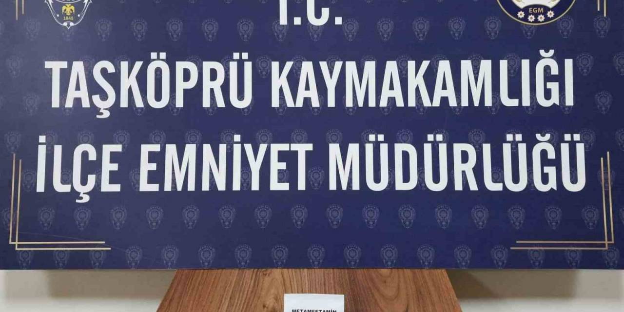 Kastamonu’da Uyuşturucuyla Yakalanan 2 Kişi Tutuklandı