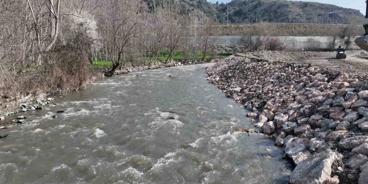 Karasu Deresi Taşkın Koruma Seddi Çalışması Tamamlandı