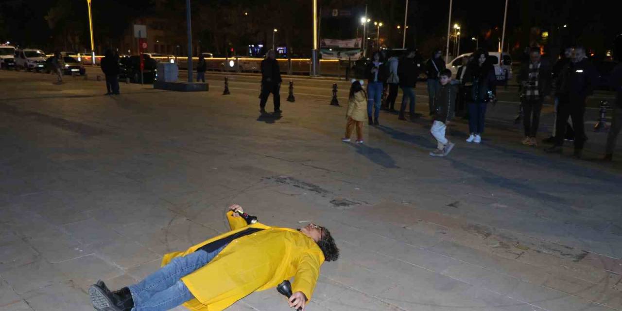 Profesör 1992 Erzincan Depremi’ne Dikkat Çekti, Konudan Habersiz Olanlar Polise İhbarda Bulundu