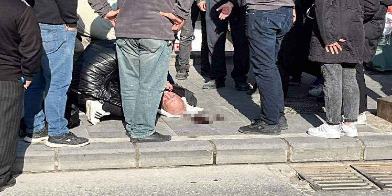Yolda Yürürken Kalp Krizi Geçiren Yaşlı Adam Hayatını Kaybetti