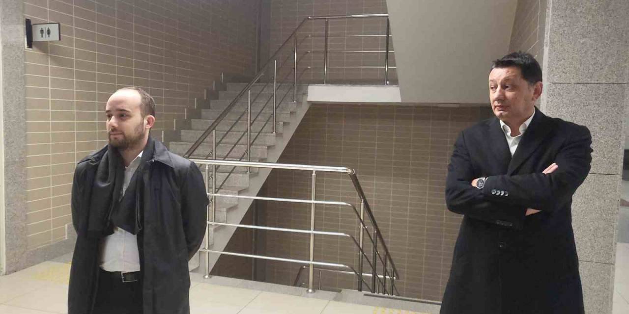 Sosyal Medyadaki ‘Para Sayma’ Görüntülerine İlişkin 2 Kişi İfade Vermek İçin Adliyede