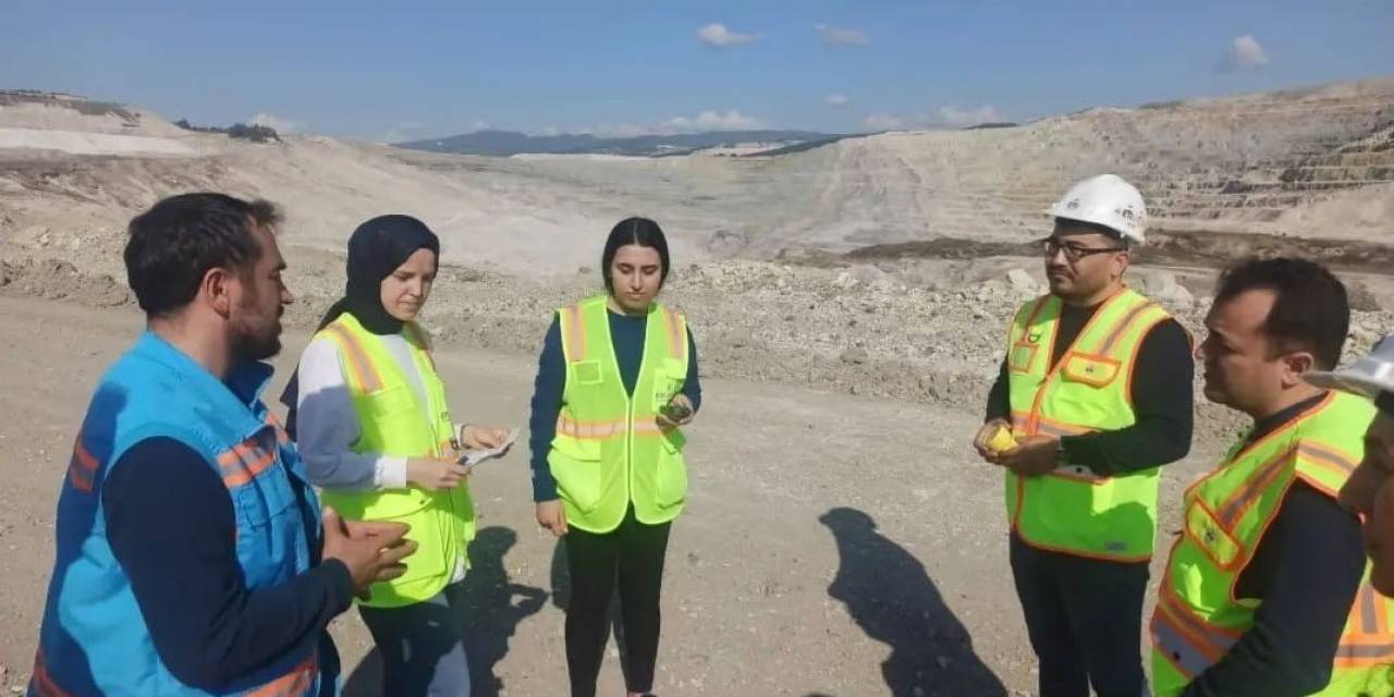 Öğrenciler "mesleki Eğitim Modeli” İle İş Dünyasına İlk Adımlarını Atıyor