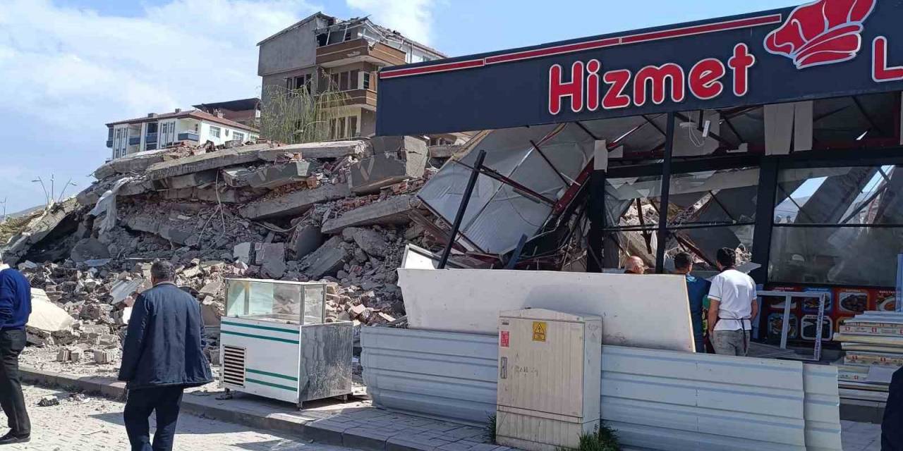 Kontrollü Yıkımda Sağlam İşyeri Zarar Gördü