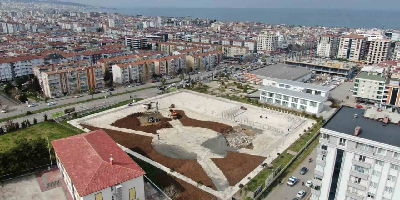 Atakum Kent Meydanı ’kütüphane Parkı’ Oluyor