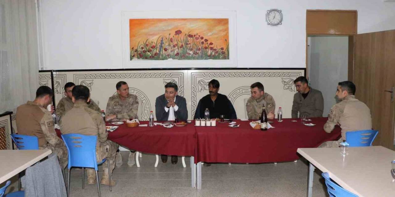 Kaymakam Özçelik: “Vatan İçin Görev Yapmak Kutsaldır”