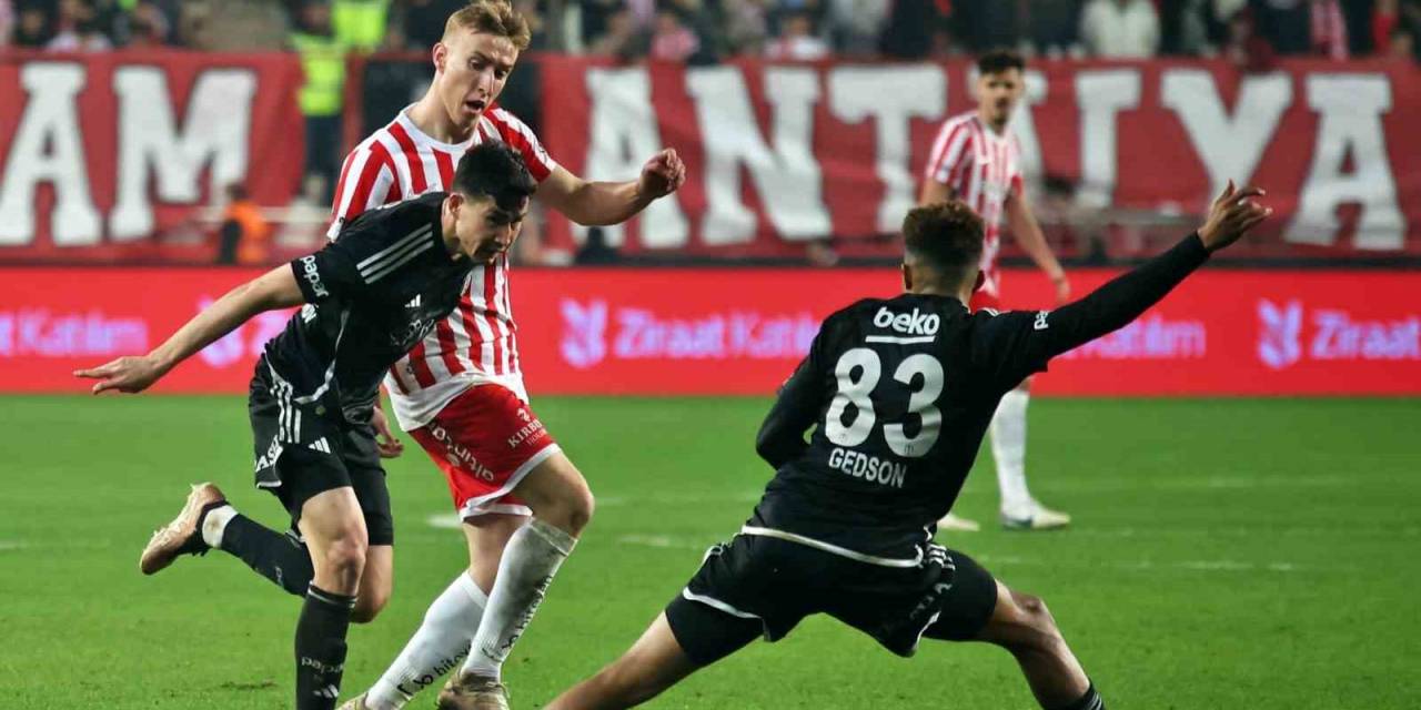 Beşiktaş İle Antalyaspor 56. Randevuda