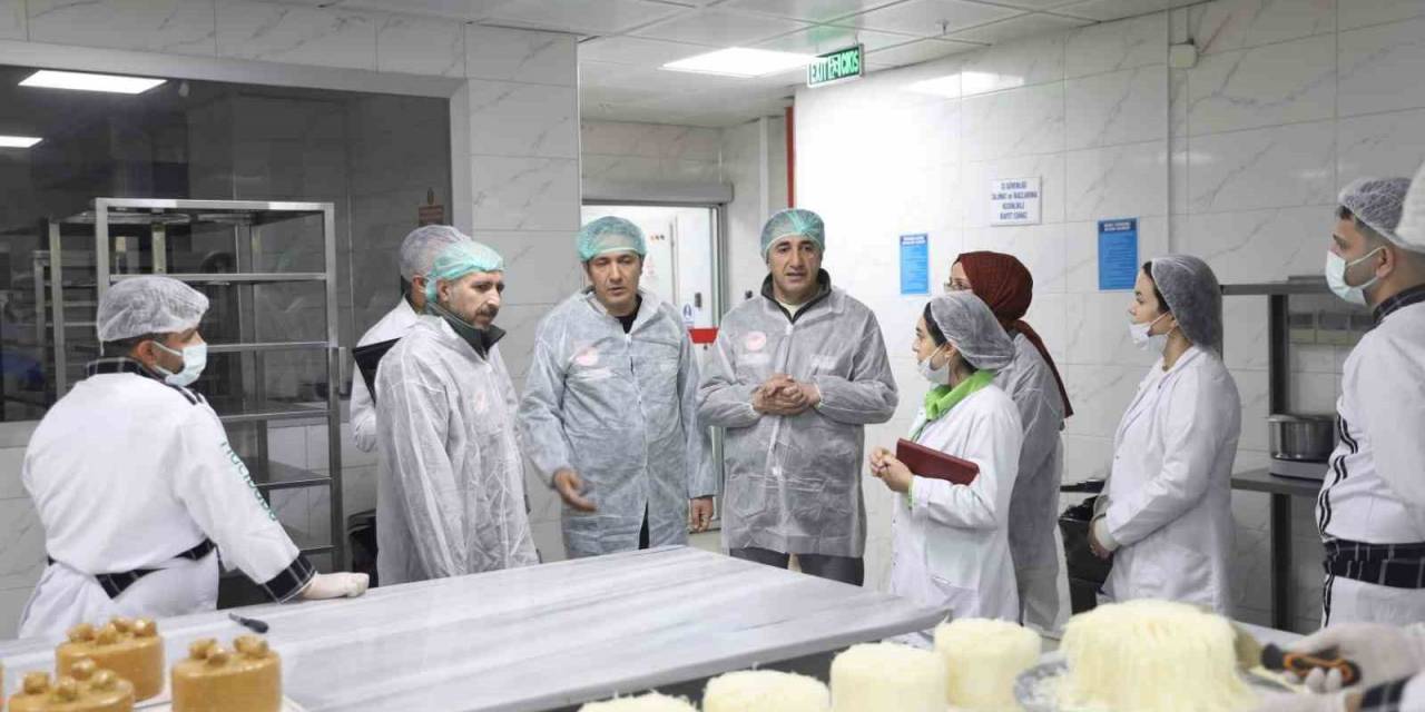 Diyarbakır’da İlk İki Ayda 2 Bin 2 İşletmeye Gıda Denetimi Yapıldı