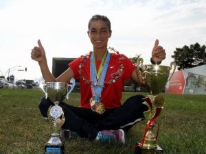 Gülşen Olimpiyat’a Koşuyor