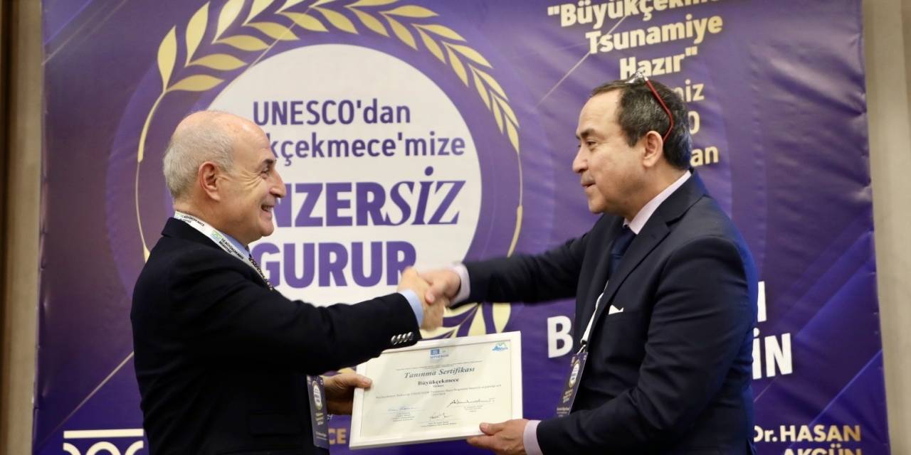 Cannes’dan Sonra Büyükçekmece’ye De Ioc/unesco’dan ‘Tsunamiye Hazır Kent’ Sertifikası