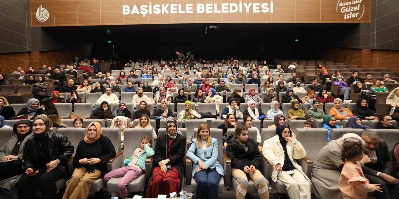 Ney Sesinin Huzuruyla Doldular