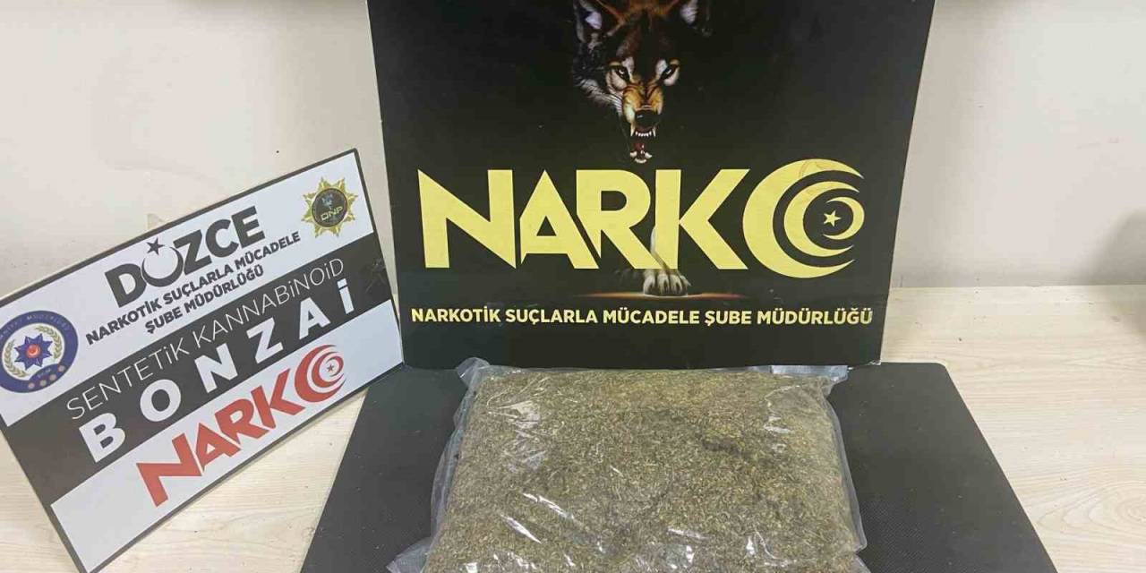 Gençleri Zehirleyemeden Yakalandı