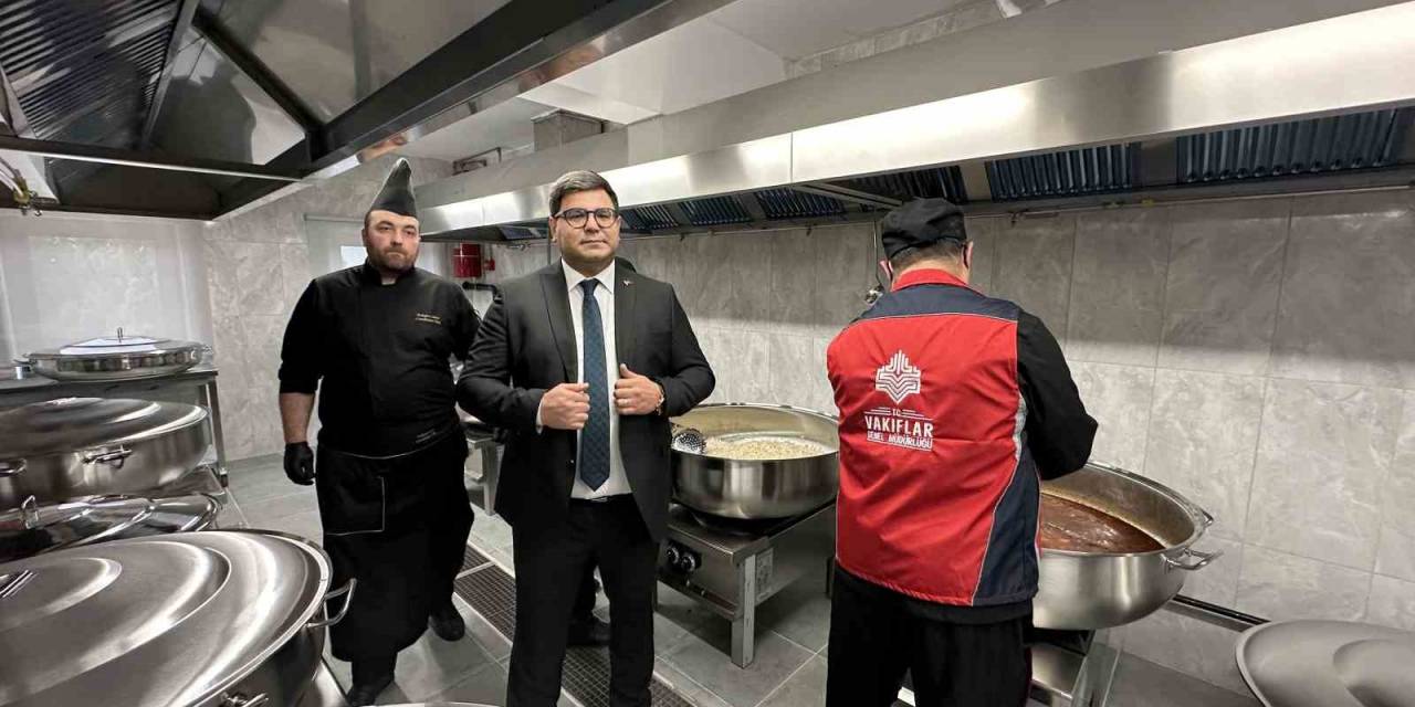 İhtiyaç Sahiplerine Yılın 12 Ayı Günlük 3 Çeşit Yemek Hizmeti