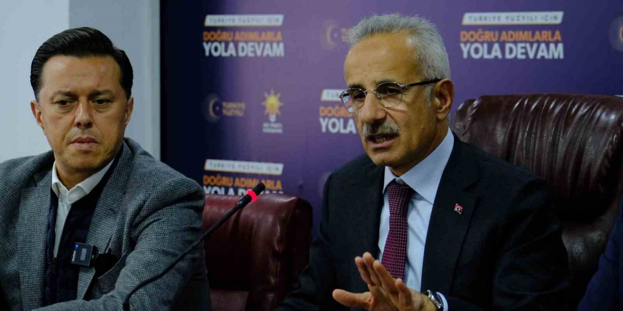 Bakan Uraloğlu: “Şu Ak Parti Belediyeciliğini Bir Deneyin”