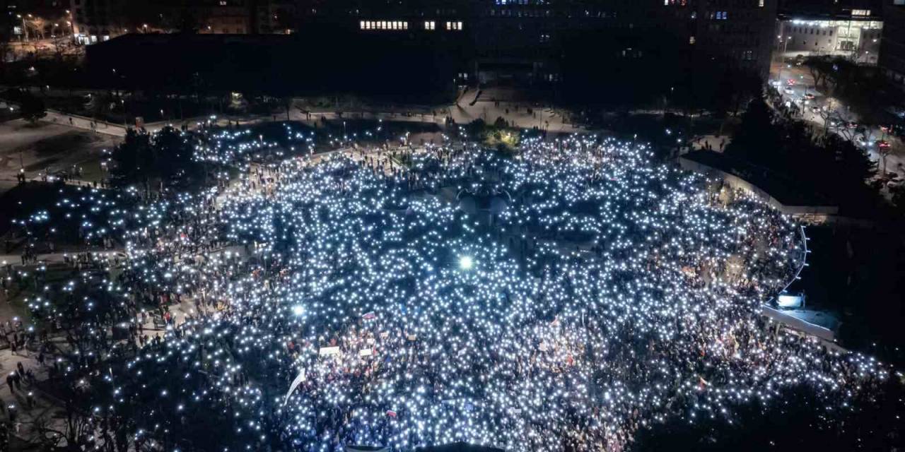 Slovakya’da Muhalefetten Basın Özgürlüğü Protestosu