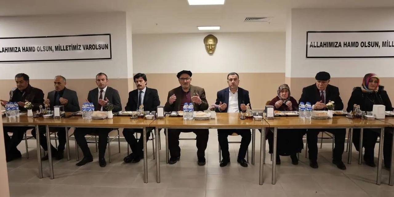 Şehit Ve Gazi Yakınları İçin İftar Programı Düzenlendi