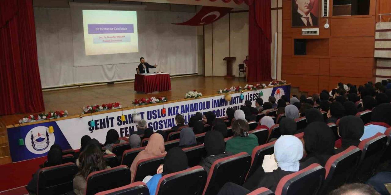 Bir Destandır Akçaabat Konferansı Düzenlendi