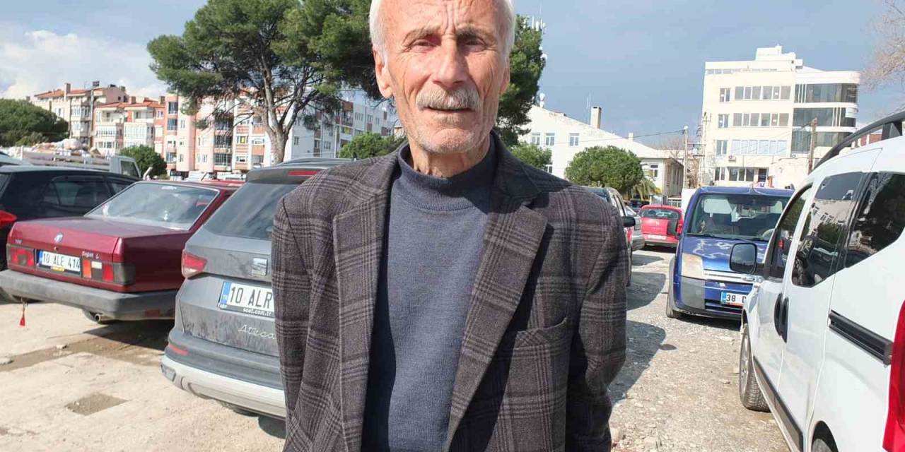 Burhaniye’de 40 Yıllık Muhtar Tekrar Aday Oldu