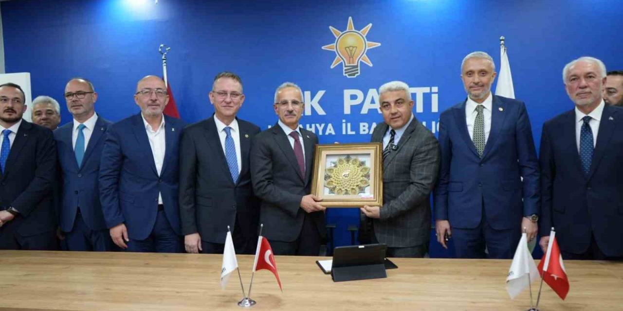 Başkan Çalışkan: “Ulaştırma Ve Altyapı Bakanımıza Hisarcık İçin Taleplerimizi İlettik”