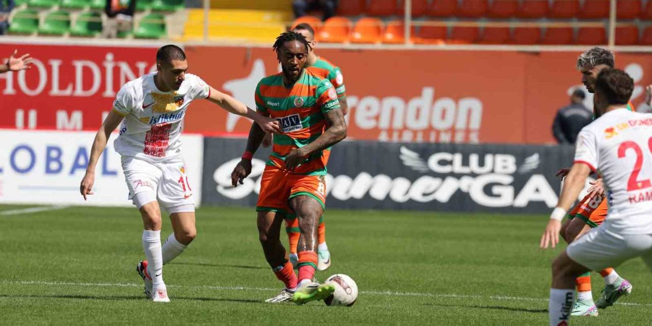 Trendyol Süper Lig: Alanyaspor: 1 - Kayserispor: 0 (Maç Sonucu)