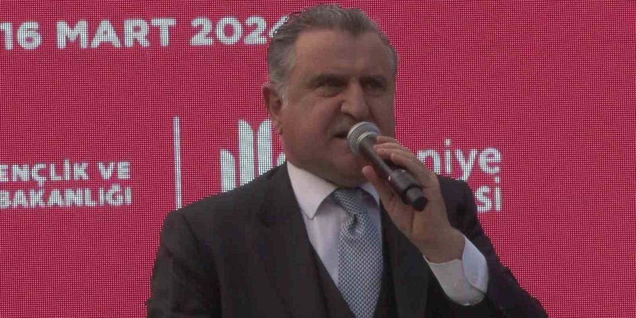 Gençlik Ve Spor Bakanı Bak: "biz Başkaları Gibi Değiliz, Tatilde Gezmeyiz, Tatil Bilmeyiz”