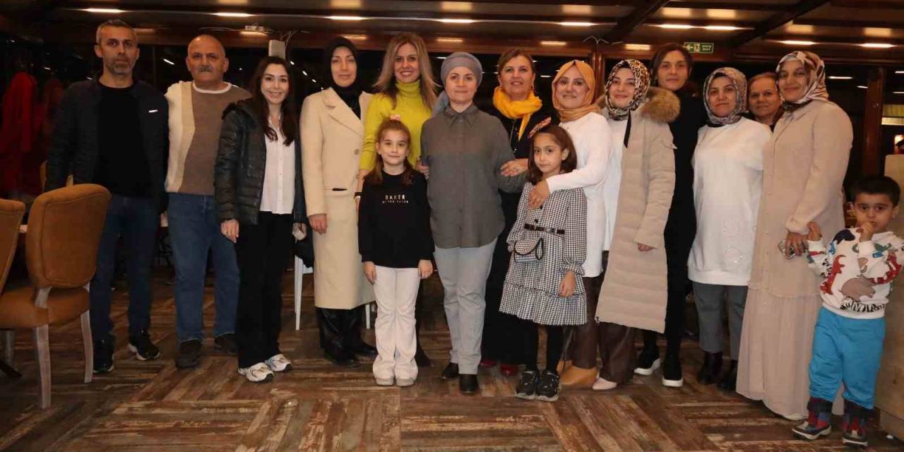 Çölyak Hastaları İftarda Buluştu