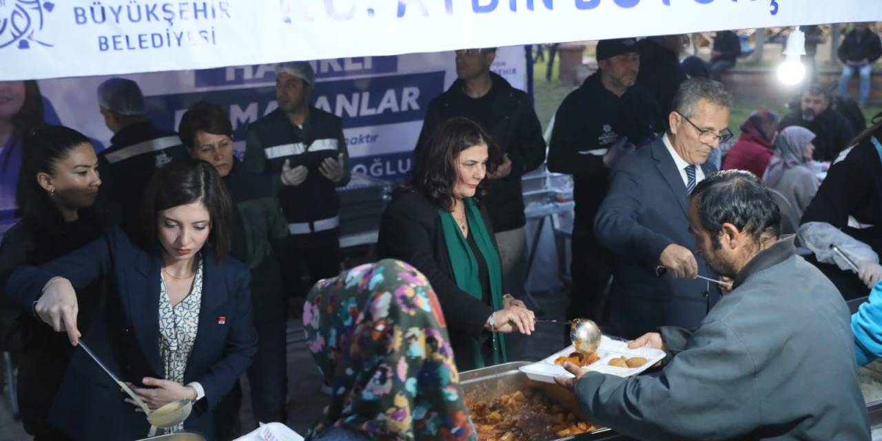 Başkan Çerçioğlu Nazilli’de İftarda Vatandaşlarla Buluştu