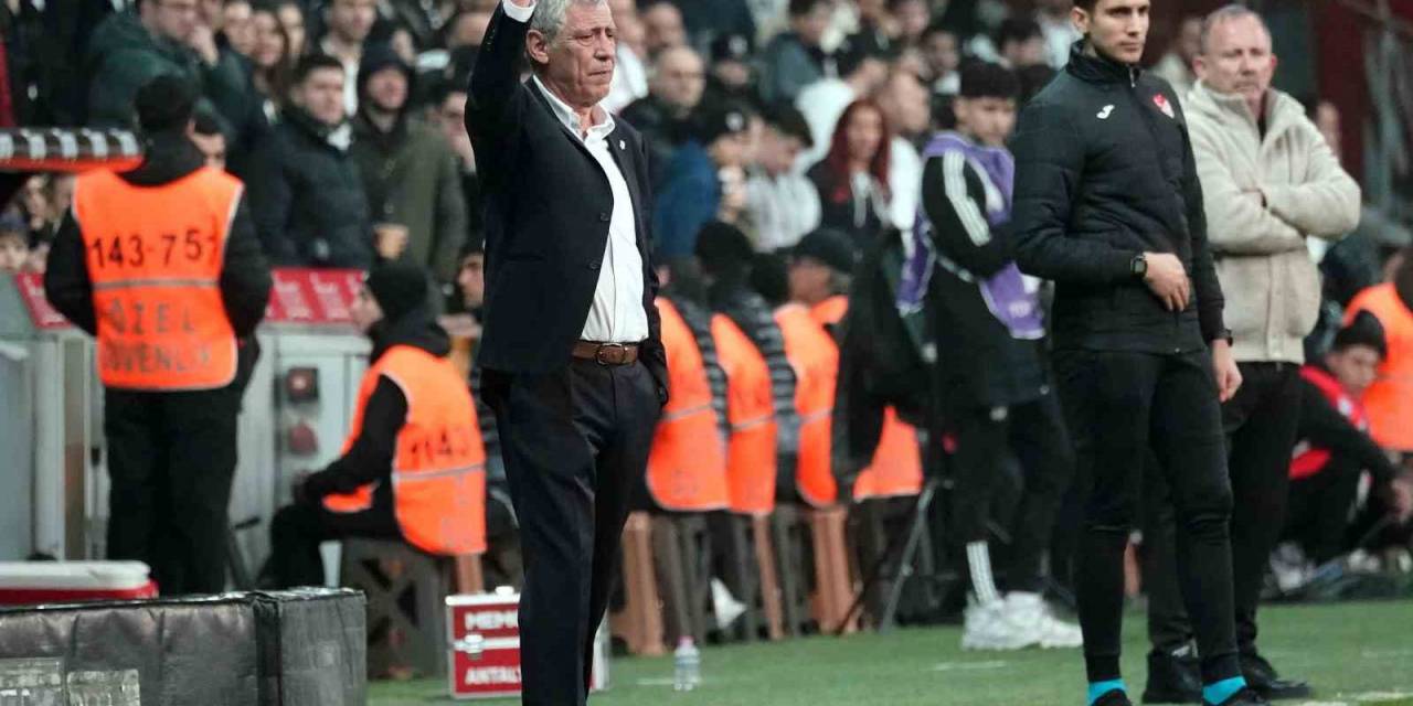 Fernando Santos, İç Sahada 7 Puan Kaybetti