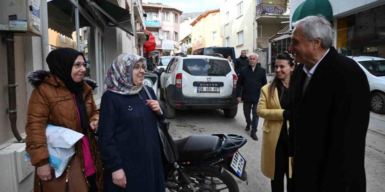 Başkan Bakkalcıoğlu Esnaf Ziyaretlerine Devam Ediyor