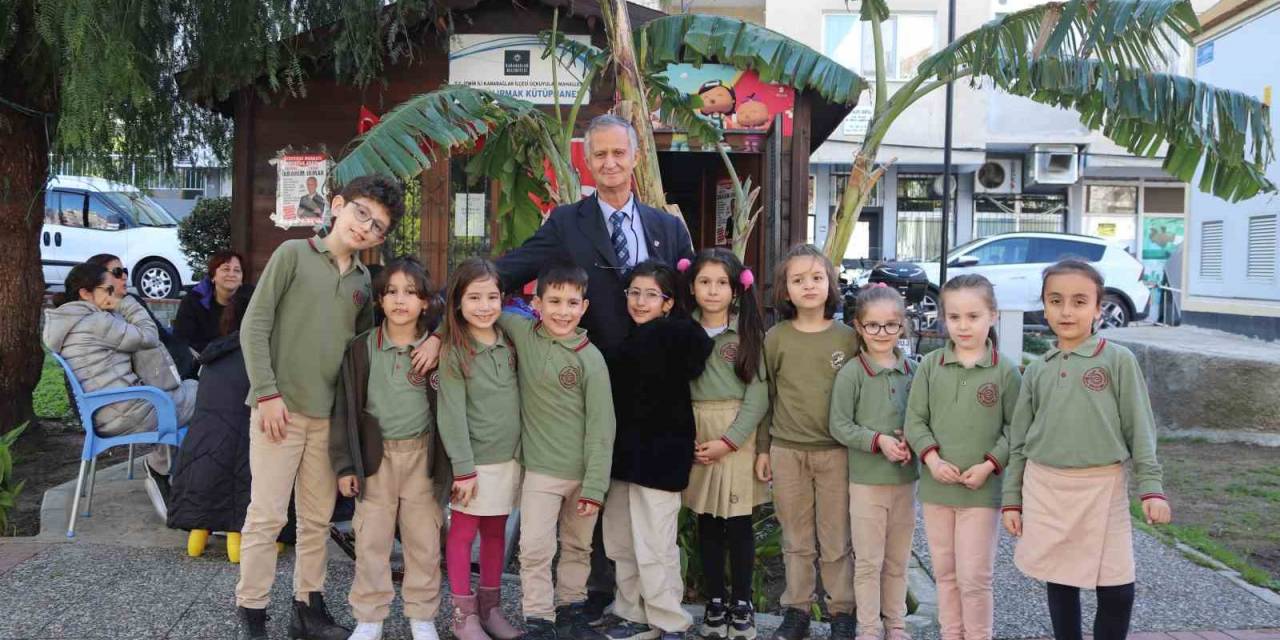 Ölen Oğlunun Adına 13. Kütüphaneyi Açtı Şimdi Muhtar Adayı