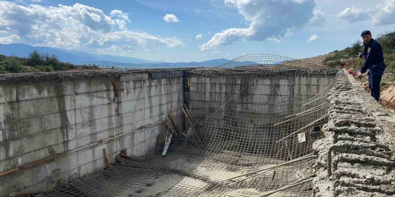 Beton Dökümü Esnasında Yaşanan Çökmede Yaralanan İşçilerin Sağlık Durumunun İyi Olduğu Öğrenildi