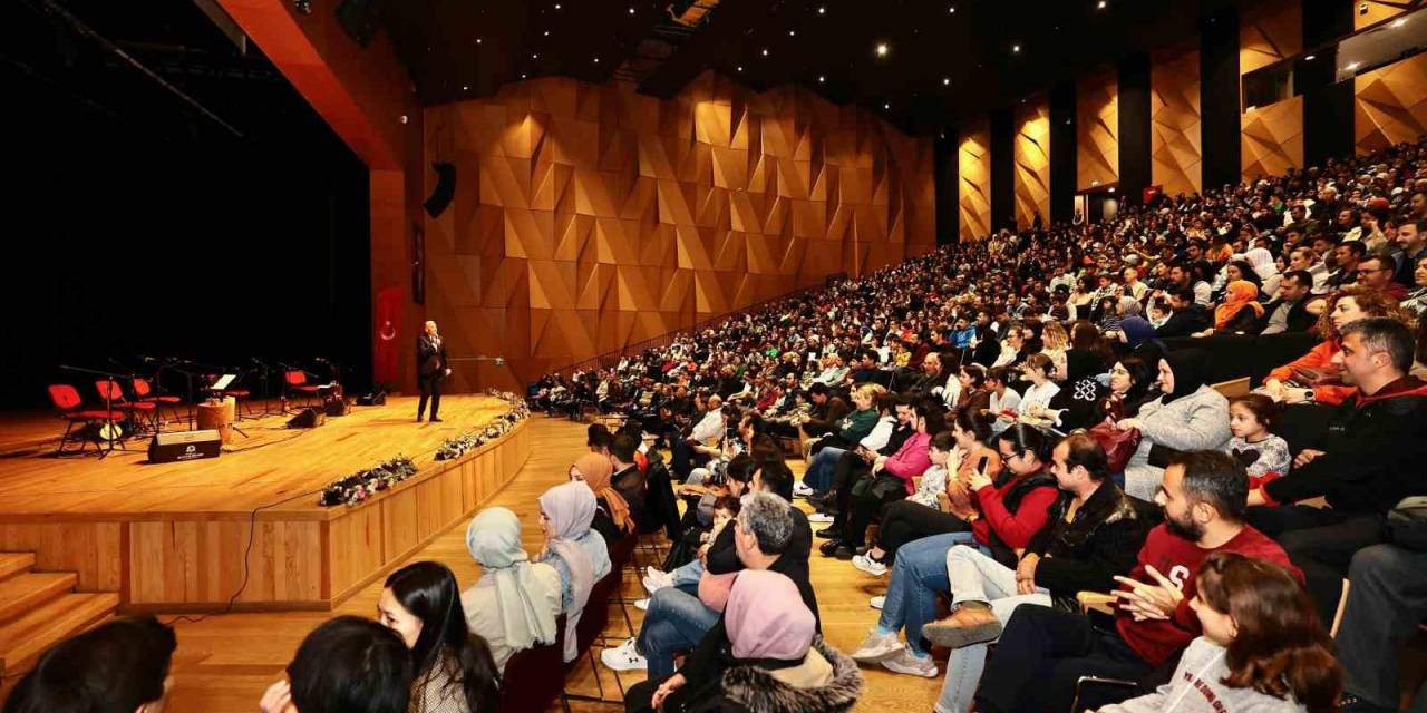 Denizli Büyükşehirden Dünyaca Ünlü Müzik Grubu Süprizi