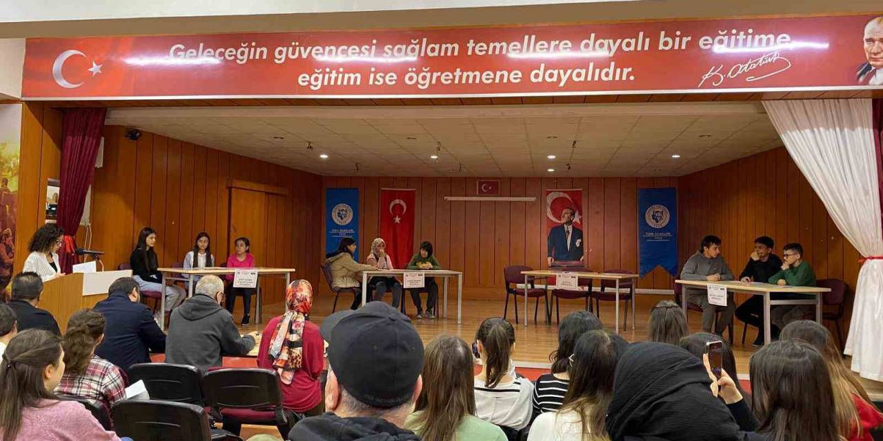 Ortaokullar Arası 17’nci Milli Kültür Bilgi Kültür Bilgi Yarışması Gerçekleştirildi