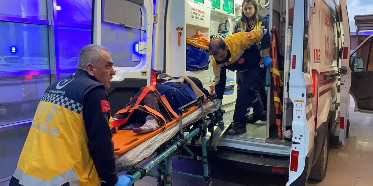 Adıyaman’da Otomobil Şarampole Devrildi: 7 Yaralı