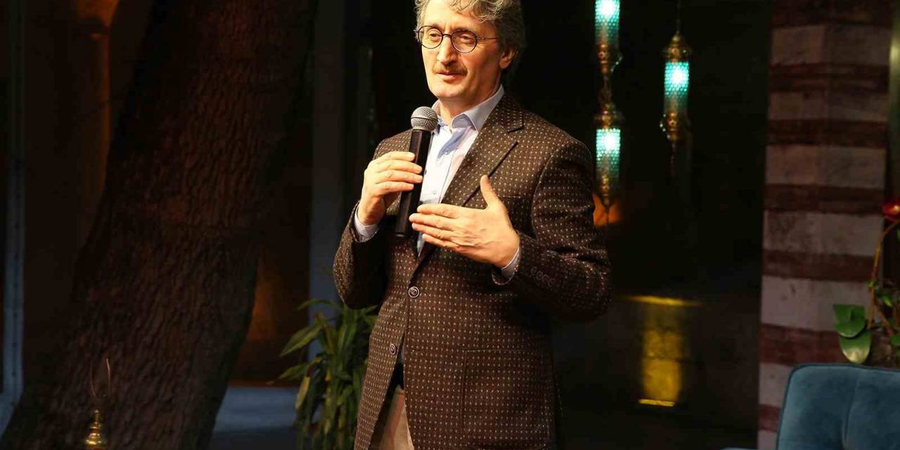 Eyüpsultan’da Ramazan Sohbetlerinde Kıssadan Hisselerle Keyifli Bir Söyleşi Gerçekleştirildi