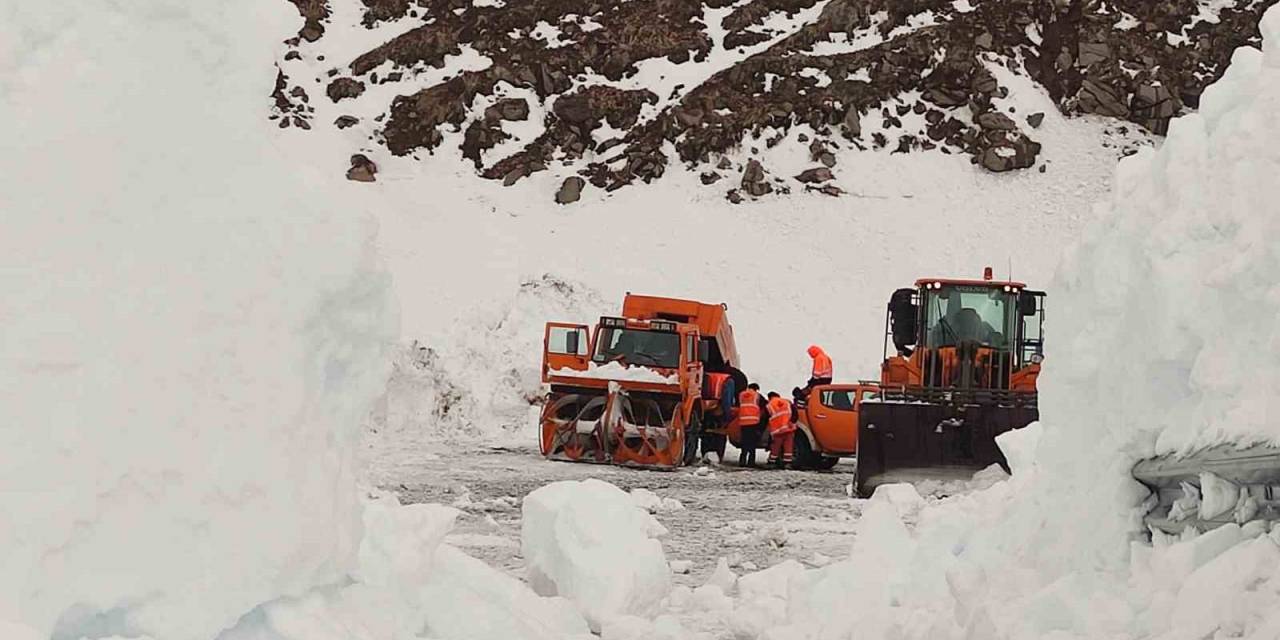 4 Aydır Kapalı Olan Ardahan-ardanuç Yolu Ulaşıma Açılıyor