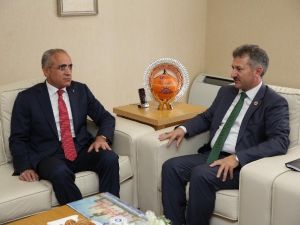 Bakan Topçu’dan, Antalya Büyükşehir Belediyesi’ne Ziyaret