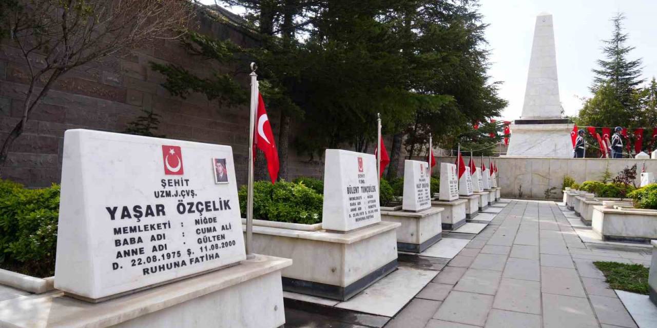 Niğde’de Çanakkale Deniz Zaferi’nin 109. Yılı Kutlandı