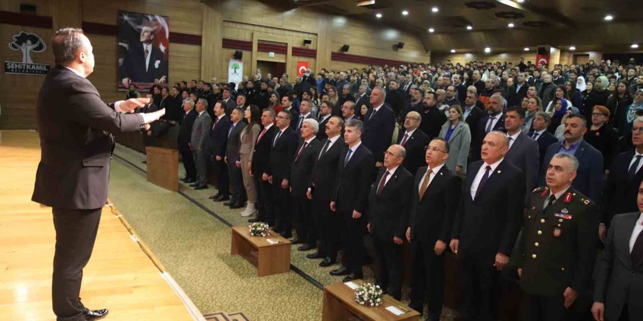 Çanakkale Zaferi’nin 109. Yıl Dönümü Törenlerle Kutlandı