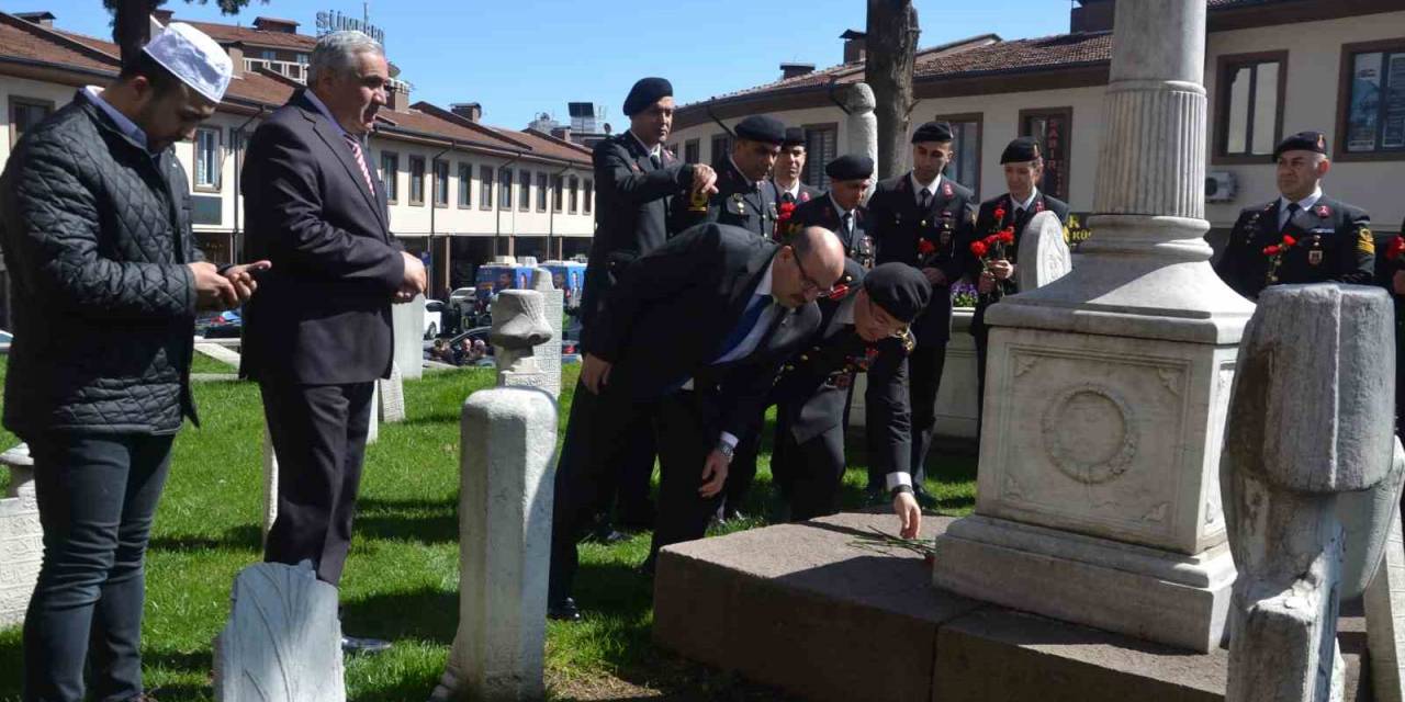 Zağnos Paşa Camii Haziresinde Yatan Şehit Yüzbaşı Necati Bey Anıldı