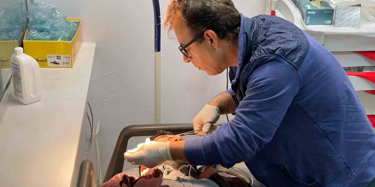 Mardin’de Seçime Aracına Taşlı Saldırı: 1 Yaralı