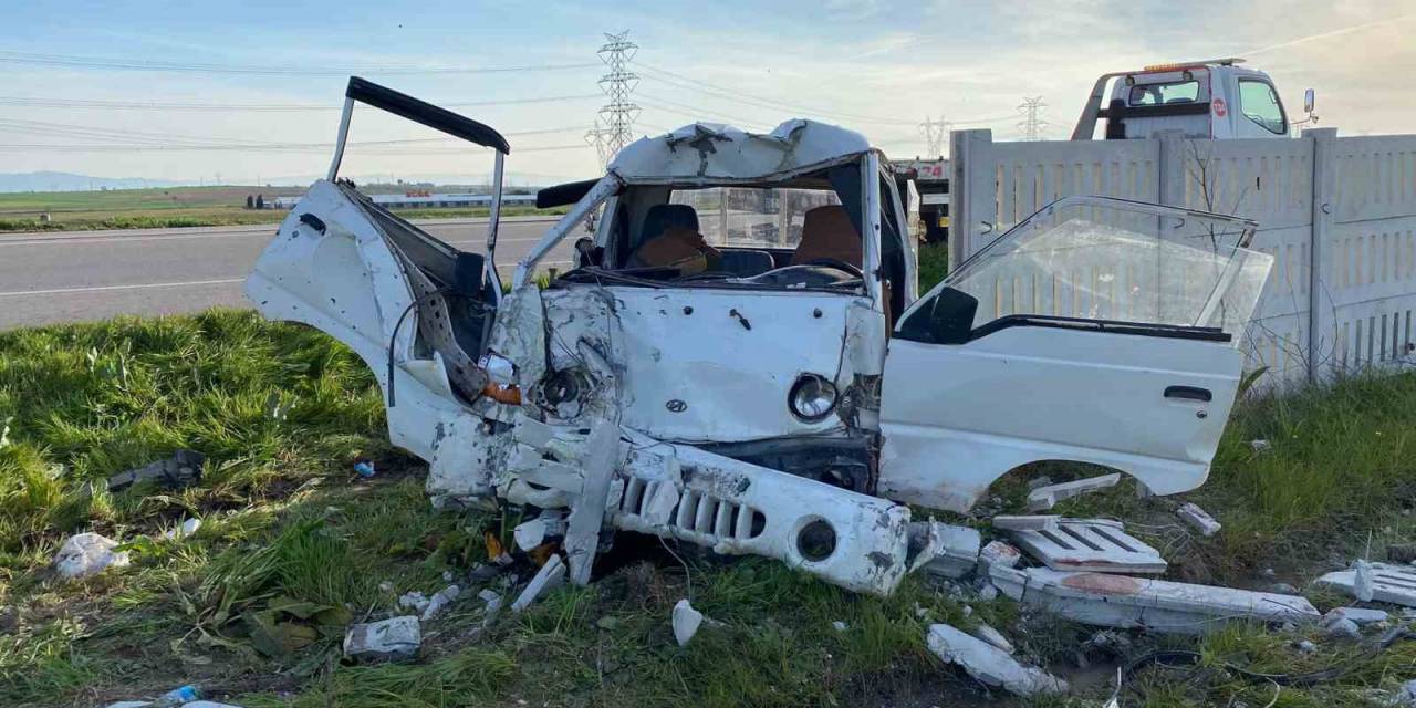 Bandırma-karacabey Yolunda Trafik Kazası: 1 Ölü, 1 Yaralı
